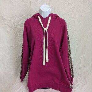Zenana Animal Print Hoodie Pink